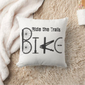 自転車パーツから作られたトレイルBIKEに乗る クッション (ブランケット)