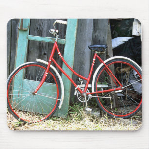 自転車周期の自転車に乗る循環の古い小屋 マウスパッド