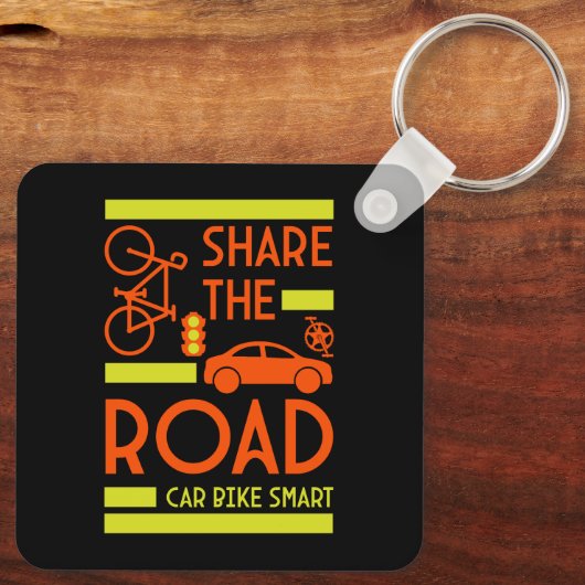 自転車用道路の安全性 キーホルダー (裏面)