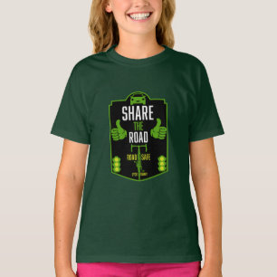 自転車用道路の安全性 Tシャツ