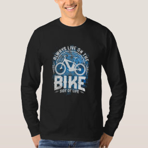 自転車電動自転車ことわざモチーフサイクリングE Bi Tシャツ