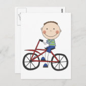自転車Tシャツとギフトを着た少年 ポストカード (正面/裏面)