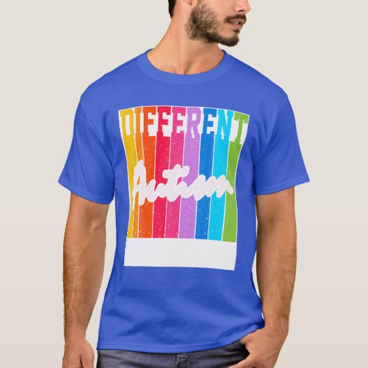 自閉症に対する意識月違う以上 Tシャツ (正面)