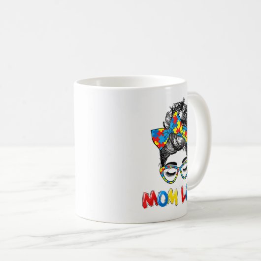 自閉症に対する意識母と生活のシャツの女性 コーヒーマグカップ (正面右)