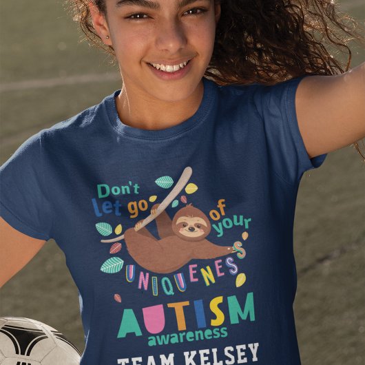 自閉症に対する独自性の認識を維持する Tシャツ