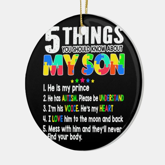 自閉症に関する認識が、母親の自閉症の息子を支援 セラミックオーナメント (左)