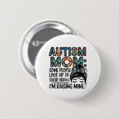 自閉症のお母さんヒーローに憧れる人もいる 缶バッジ (正面&裏面)