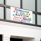 自閉症の人が私をスマイル 横断幕 (ビルの外側)