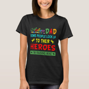自閉症の人は英雄を尊敬する Tシャツ