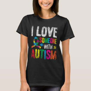 自閉症の人を愛している 自閉症の人 自閉症の人々をサポート Tシャツ