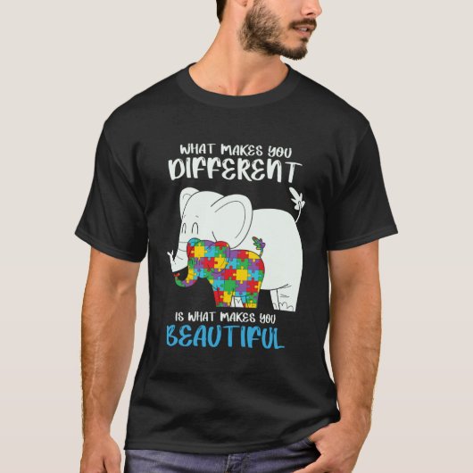自閉症の子供を持つ誇り高い母 オティズム啓発 ママ Tシャツ (正面)