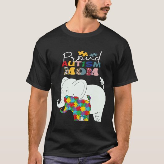 自閉症の子供を持つ誇り高い母 オティズム啓発 ママ Tシャツ (正面)