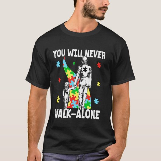 自閉症の息子をサポートする母 自閉症の息子への理解 Tシャツ (正面)