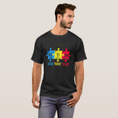 自閉症の要素 周期表 アウェアネス ASD メンズ Tシャツ (正面フル)