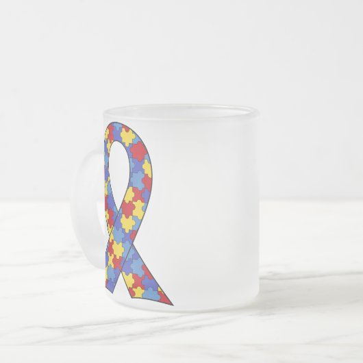 自閉症の認識度のリボン フロストグラスマグカップ (正面左)