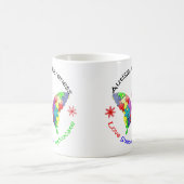 自閉症の認識度の蝶 コーヒーマグカップ (中央)