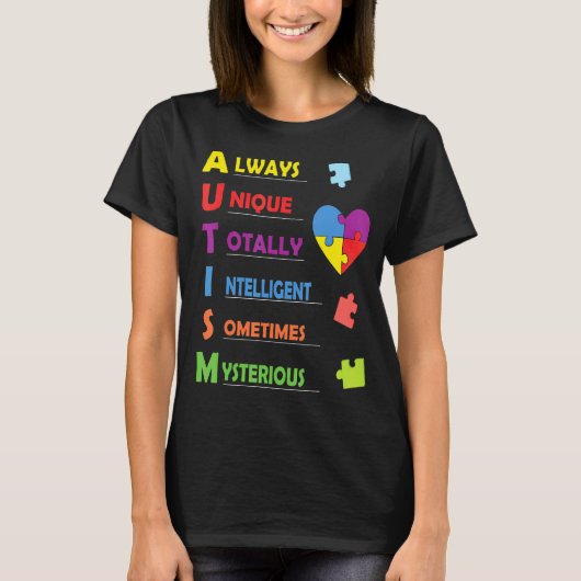 自閉症の頭字語とパズルのピース Tシャツ (正面)