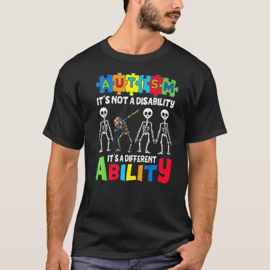 自閉症は障害ではなく異なる能力 Tシャツ (正面)