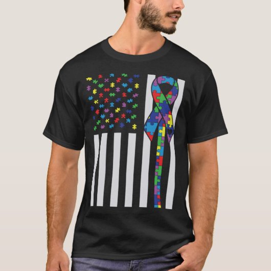 自閉症啓発リボン米国国旗のサポート自閉症 Tシャツ (正面)