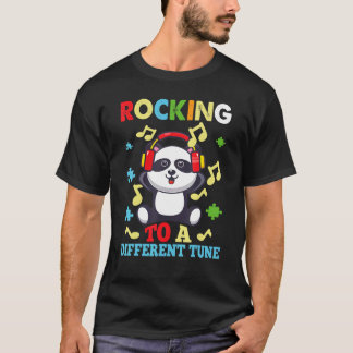 自閉症啓発 パンダ 別のリズムに合わせてゆらゆら Tシャツ