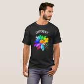 自閉症啓発 違ってるだけで悪くない 自閉症の花 Tシャツ (正面フル)