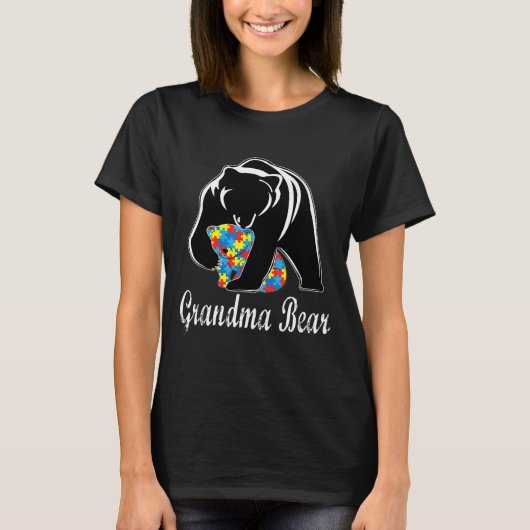 自閉症意識おばあちゃんが自閉症Aduをサポート Tシャツ (正面)