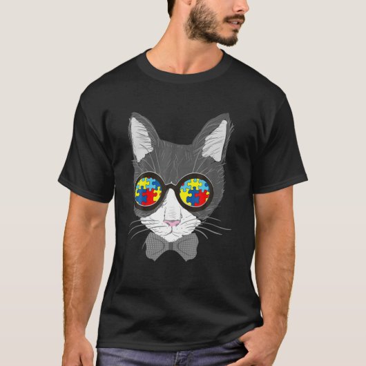 自閉症意識キャット顔サングラスパズルピース Tシャツ (正面)