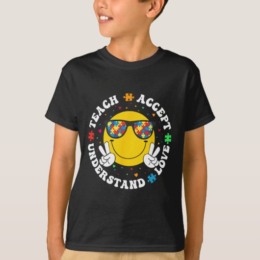 自閉症意識先生教えパズル受入れ Tシャツ (正面)