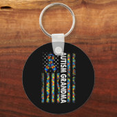 自閉症誇りを持ったおばあちゃんアメリカ国旗の自閉症が待ち受ける キーホルダー (正面)