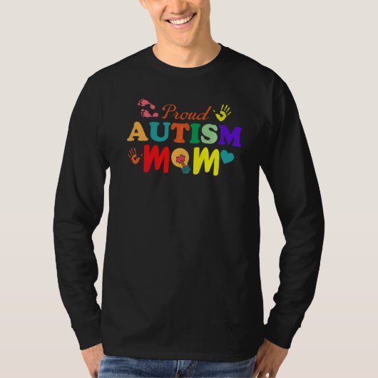 自閉症誇りを持ったの母親が自閉症の意識をサポート Tシャツ (正面)