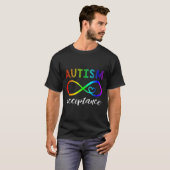 自閉症 – 赤の代わりにInifinity – 受け入れ Tシャツ (正面フル)