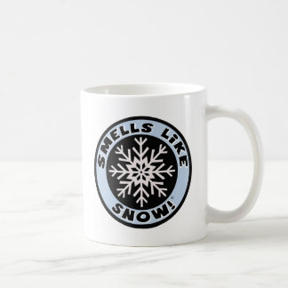 臭いは雪を好みます! コーヒーマグカップ