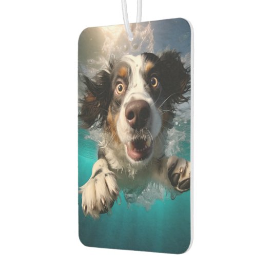 興奮した犬の水中スイミングデザイン カーエアーフレッシュナー (左)