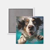 興奮した犬の水中スイミングデザイン マグネット (正面/裏面)