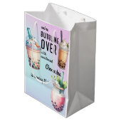 興奮ボバ茶の誕生日で泡立つ ミディアムペーパーバッグ (正面アングル)