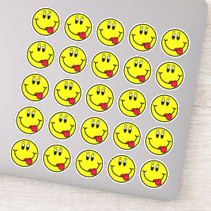 舌の微笑の顔のEmojiの間抜けなステッカー シール