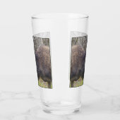 舌をおもしろい突き出す生意気な牡鹿 タンブラーグラス (左)