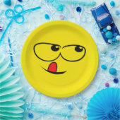 舐める顔おもしろい絵文字パーティー ペーパープレート (パーティー)