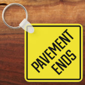 舗装の終点メタルスクエアキーチェーン キーホルダー (正面)