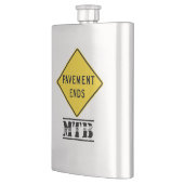 舗装端の山のサイクリング フラスク (左)