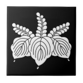 舞う桐 タイル (正面)