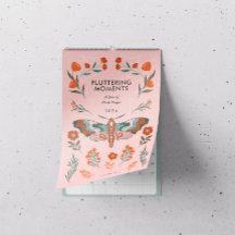 舞う瞬間:1年の蛾の魔法