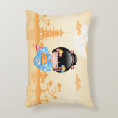 舞妓こけし人形かわいい芸者ガールイエロー アクセントクッション (正面(垂直))