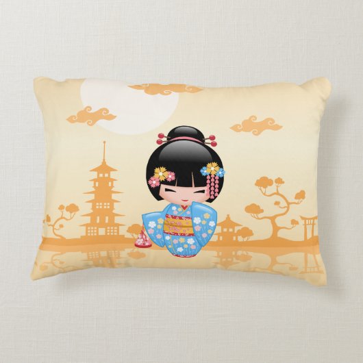 舞妓こけし人形かわいい芸者ガールイエロー アクセントクッション (裏面)