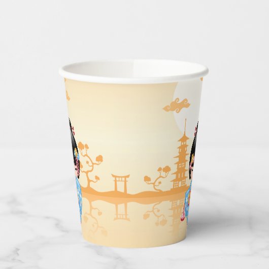 舞子こけし人形 – かわいい日本の芸者ガール 紙コップ (左)