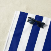 航海のでストライプな装飾の銀製の航行 ビーチタオル (インサイチュ)