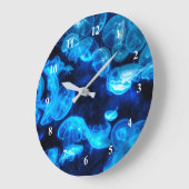 航海ので青いくらげの海洋生物 ラージ壁時計 (傾斜)