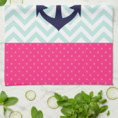 航海のなピンクの白く真新しいシェブロンのいかりパターン キッチンタオル (折り畳み)