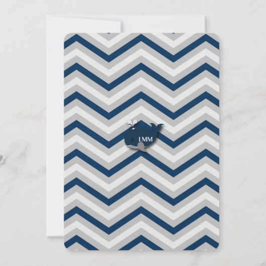 航海のなベビーシャワーの招待状の男の子の青シェブロン 招待状 (裏面)