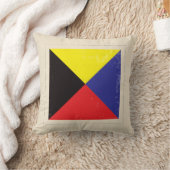 航海のな手紙"Z"のシグナルフラグ クッション (ブランケット)